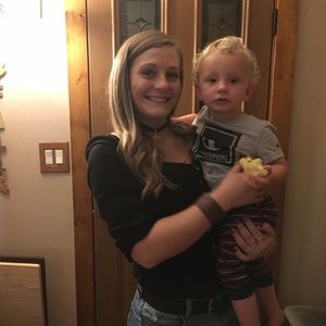 Meet your Posher, Amber